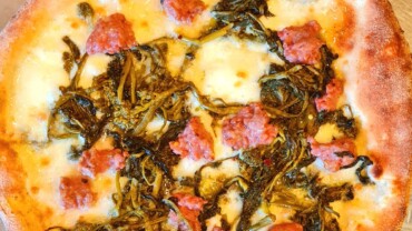 Pizza Friarielli Salsiccia
