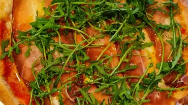 Pizza Tirolese